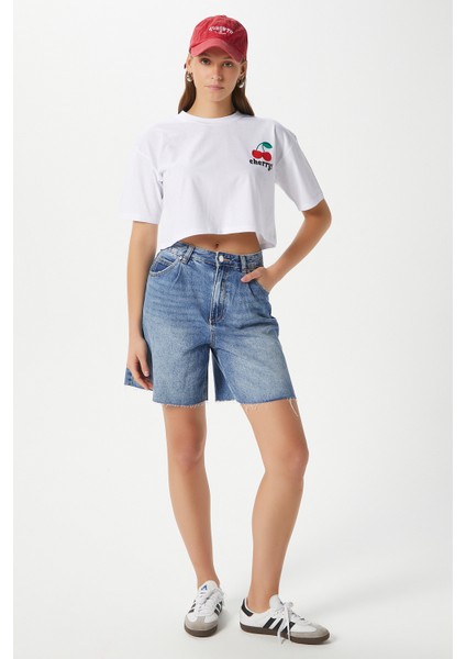 Kadın Cute Kiraz Baskılı Beyaz Crop T-Shirt