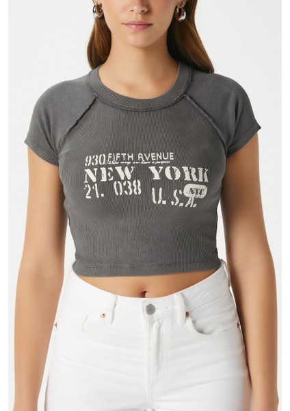 Kadın Fifth Yıkamalı Antrasit Crop Top fırsatları