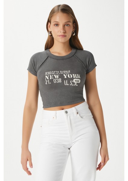 Kadın Fifth Yıkamalı Antrasit Crop Top indirimleri