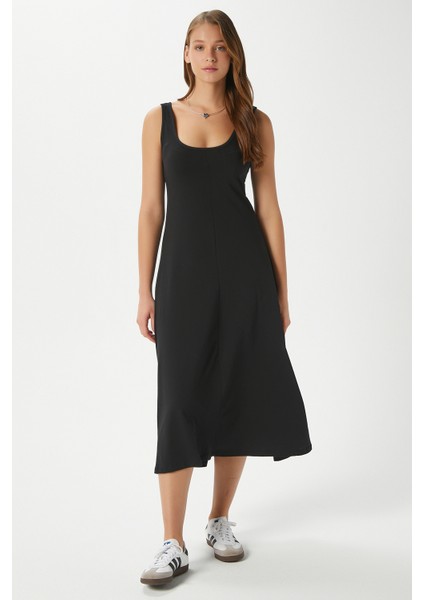 Kadın Nancy Kolsuz Siyah Midi Penye Elbise 5376