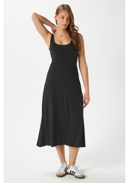 Kadın Nancy Kolsuz Siyah Midi Penye Elbise 5376 fiyatları