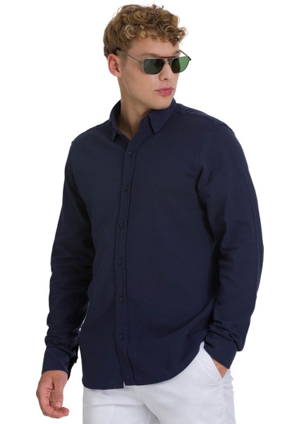 Lacivert Comfort Fit 100% Pamuk Gizli Düğmeli Yaka Uzun Kollu Pamuklu Gömlek