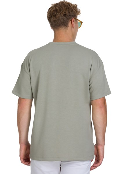 Haki Regular Fit Bisiklet Yaka Oversize Tişört indirimleri