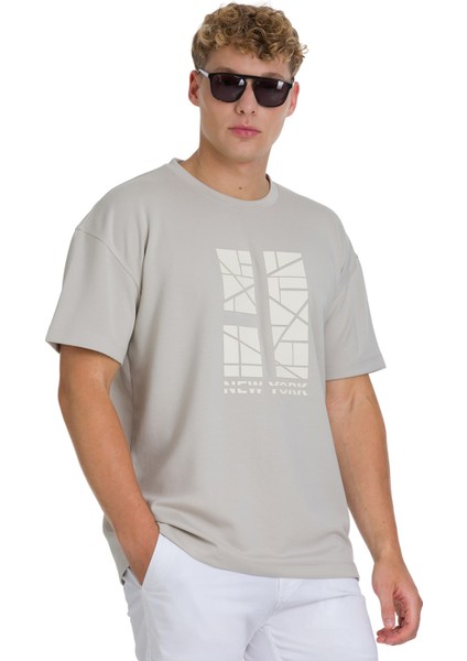 Ekru Regular Fit Bisiklet Yaka Oversize Tişört