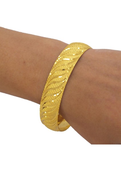 22 Ayar Altın Kaplama Rüzgar Desenli Bilezik 15 mm Kalınlık BLZ-1326 fiyatları