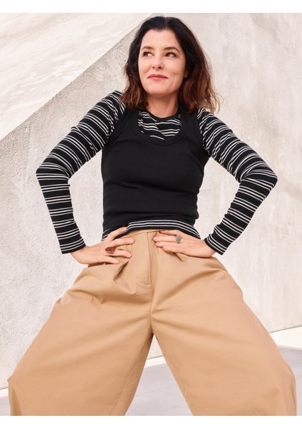 Kadın Siyah Fitilli Halter Yaka Atlet fiyatları