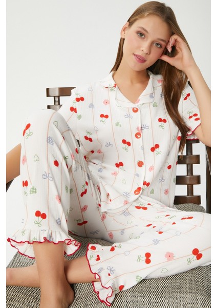 Kadın Enda Fırfırlı Kurdela Desen Alt Üst Pijama Takımı