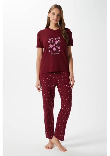 Kadın Garden Yumuşak Doku Bordo Çiçek Desen Bisiklet Yaka Kısa Kollu Alt Üst Pijama Takımı