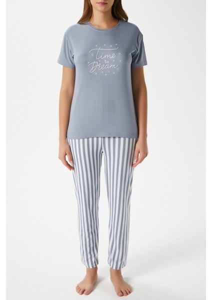 Kadın Time Yumuşak Doku Gri Çizgili Bisiklet Yaka Kısa Kollu Alt Üst Pijama Takımı
