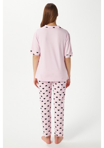 Kadın Lily Yumuşak Doku Pembe Kalpli Ön Düğmeli Kısa Kollu Pijama Takımı