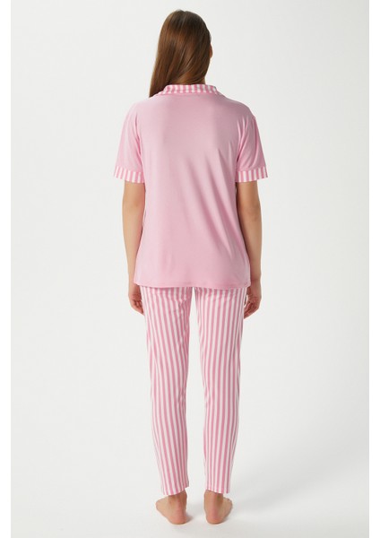 Kadın Elena Yumuşak Doku Pembe Çizgili Ön Düğme Kısa Kollu Pijama Takımı