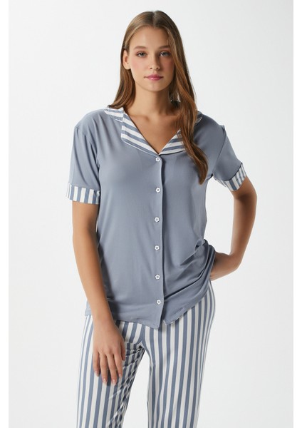 Kadın Elena Yumuşak Doku Gri Çizgili Ön Düğme Kısa Kollu Pijama Takımı
