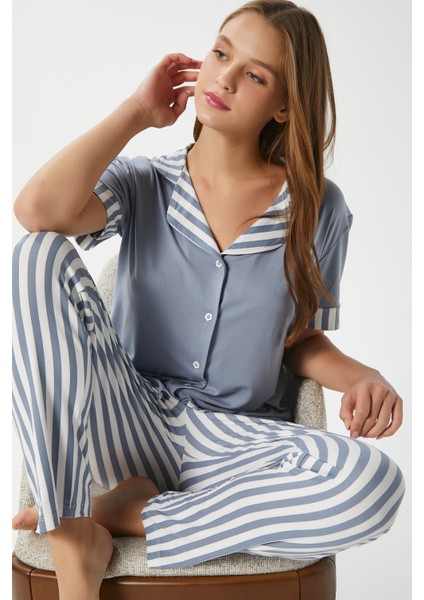 Kadın Elena Yumuşak Doku Gri Çizgili Ön Düğme Kısa Kollu Pijama Takımı indirimleri