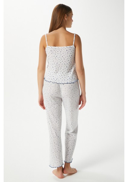 Kadın June Askılı Mavi Minik Çiçekli Alt Üst Pijama Takımı