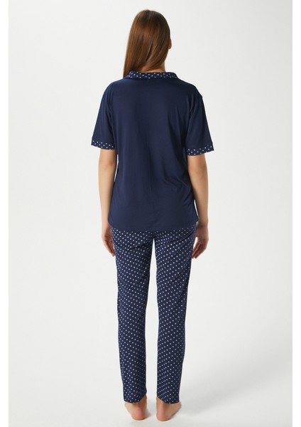 Kadın Jolie Viskon Puantiyeli Ön Düğmeli Kısa Kol Lacivert Alt Üst Pijama Takımı modelleri