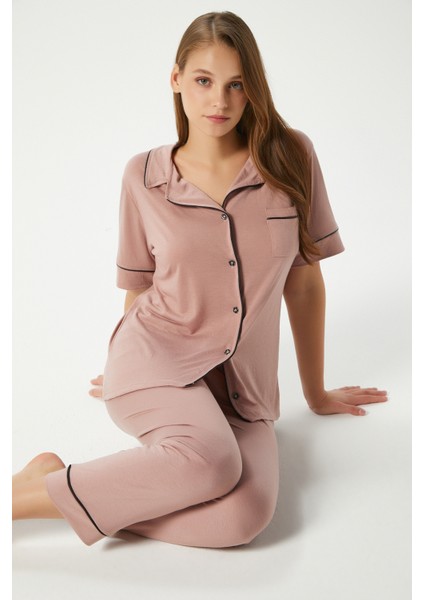 Kadın Vanessa Viskon Ön Düğmeli Kısa Kol Biyeli Pudra Alt Üst Pijama Takımı