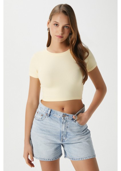 Kadın Deal Lux Touch Yumuşak Doku Crop Tereyağı Sarısı Bluz fiyatları