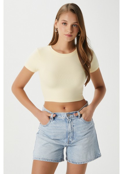 Kadın Deal Lux Touch Yumuşak Doku Crop Tereyağı Sarısı Bluz fırsatları