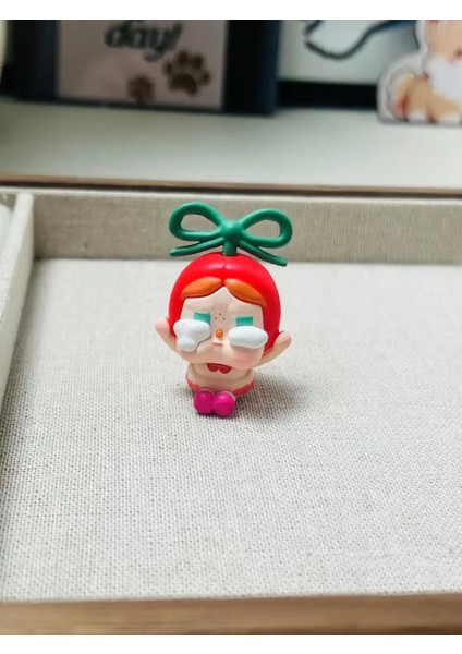 Yeni Crybaby Süsler Diy Dekoratif Asma Masaüstü Kawaii Bebek Araba Süsleri Oyuncaklar Çocuk Günü Hediyeleri Renk: D (Yurt Dışından)