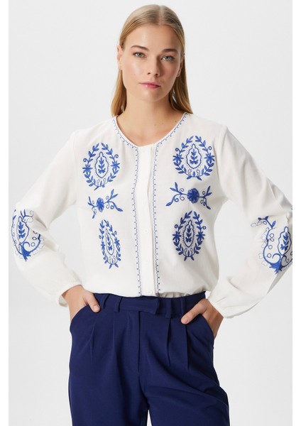 Kadın Merit Nakış Işlemeli Pamuk Flam Regular Dokuma Gömlek