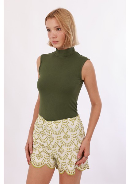 Kadın Kolsuz Bluz modelleri