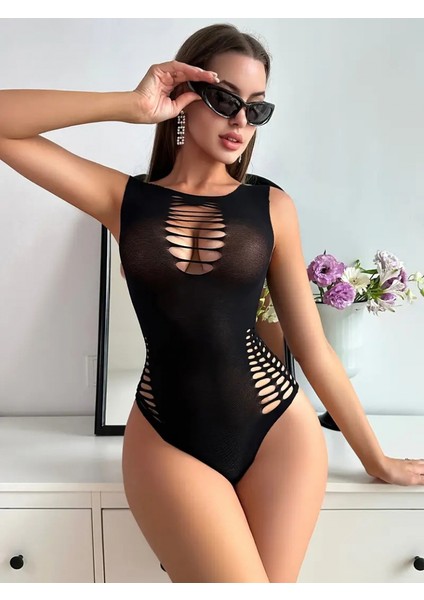 Kadın Sıfır Kol Göğüs, Sırt ve Yanları Kesik Detay Çıtçıtlı Viskon Bodysuit