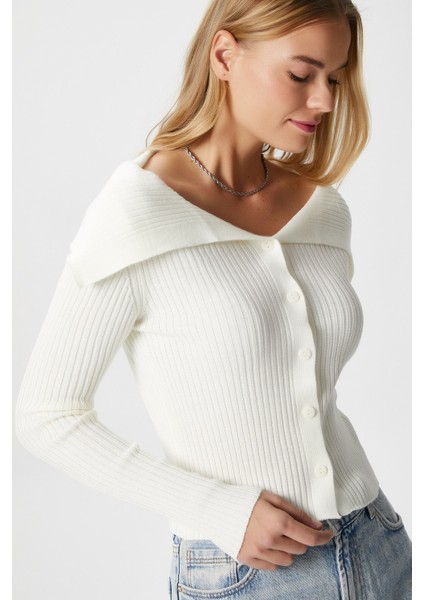 Kadın Terra Fitilli Ekru Düğmeli Triko Hırka fiyatları