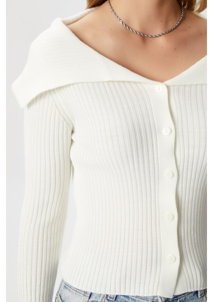 Kadın Terra Fitilli Ekru Düğmeli Triko Hırka