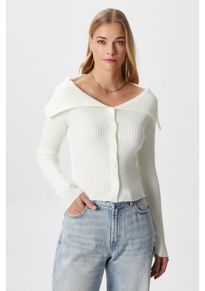 Kadın Terra Fitilli Ekru Düğmeli Triko Hırka
