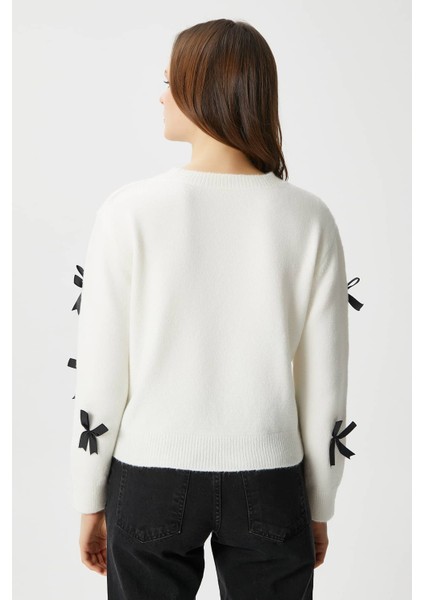 Kadın Valery Yumuşak Doku Kurdele Fiyonk Detaylı Ekru Triko Kazak indirimleri
