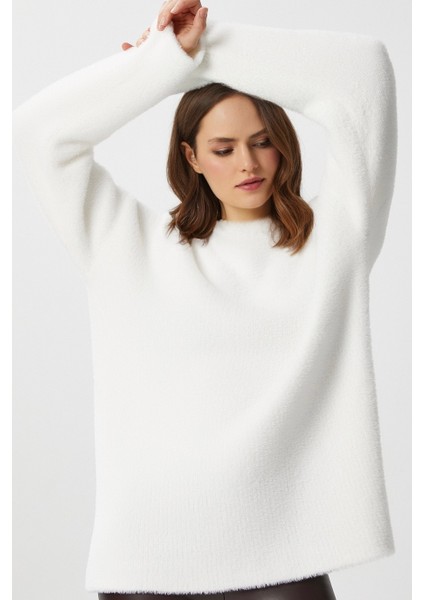 Kadın Fluffy Yumuşacık Ekru Triko Kazak