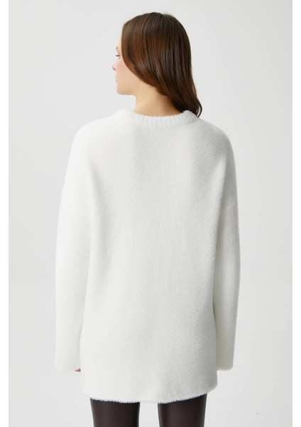 Kadın Fluffy Yumuşacık Ekru Triko Kazak