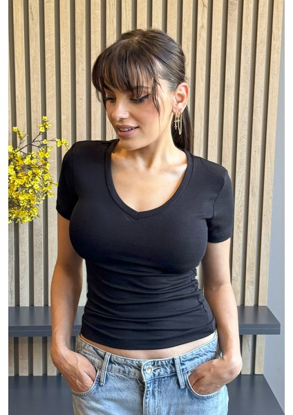 GD0051 V Yaka Buzzy Body fırsatları