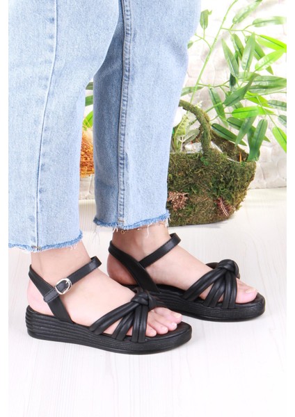 05-2077 Soft Rahat Toka Detaylı Büzgülü Bant Kadın Sandalet modelleri