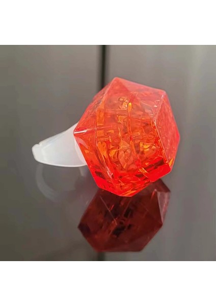 Kristal Tasarımlı LED Glow Işıklı 3 Modlu Kırmızı Yüzük 3.5 x 5 cm (5047)