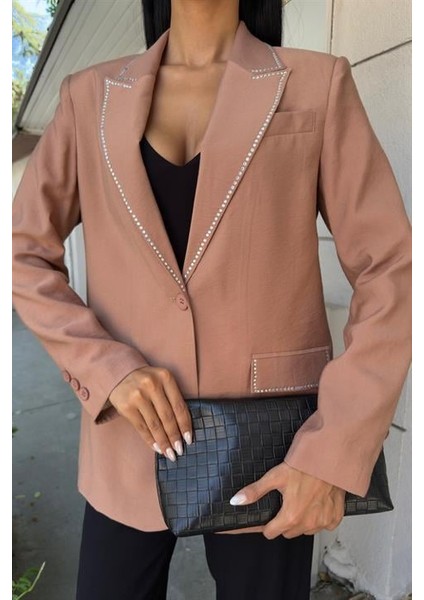 taş Detaylı ve Kruvaze Yakalı Viskon kadın Blazer Ceket Camel fiyatları