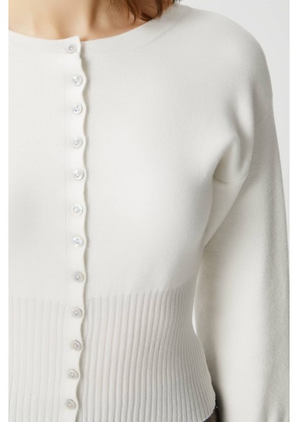 Kadın Aria Premium Viscose Yumuşak Ekru Triko Hırka