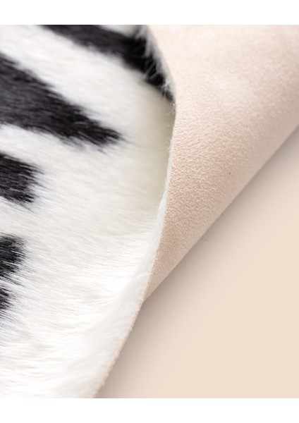 Aleon Dana Post - Siyah/Beyaz - 150x200 cm