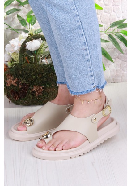 099-108 Fls Toka Detaylı Parmak Arası Kadın Sandalet fiyatları