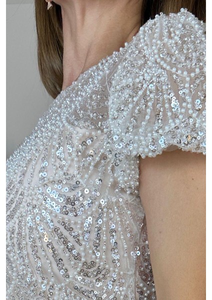 G1483 Payet ve Inci Işlemeli Tasarım Abiye Elbise Krem modelleri