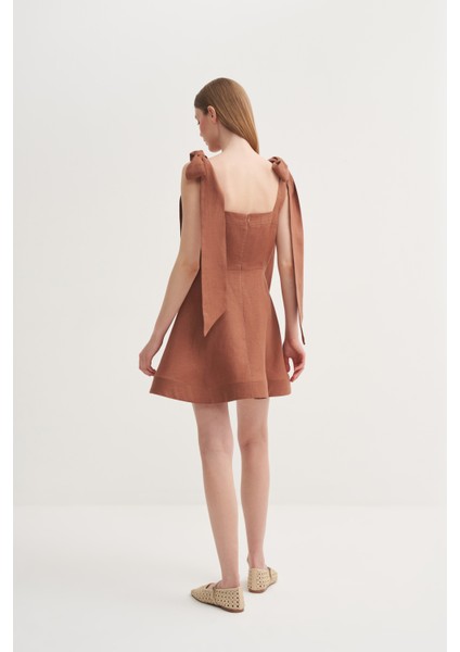 Keten Fiyonklu Elbise