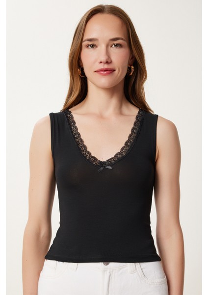 Dantel Detaylı Örme Bodysuit LZV0016 Siyah fırsatları