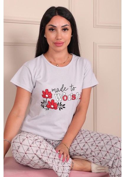 Made To Workship Sloganlı Çiçek Desenli Kısa Kol Alt Uzun Pijama Takımı Gri