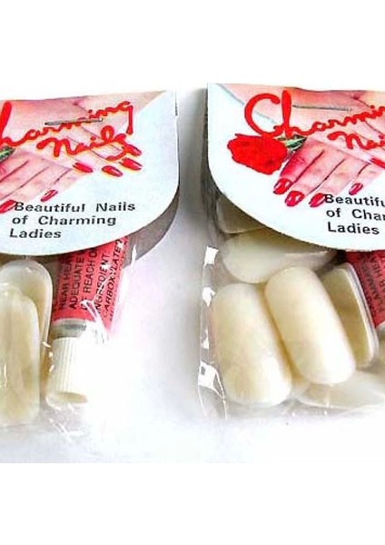 24'lü Kartela Takma Tırnak 780