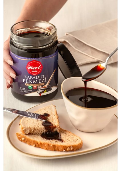 Şeker Ilavesiz Kara Dut Pekmezi