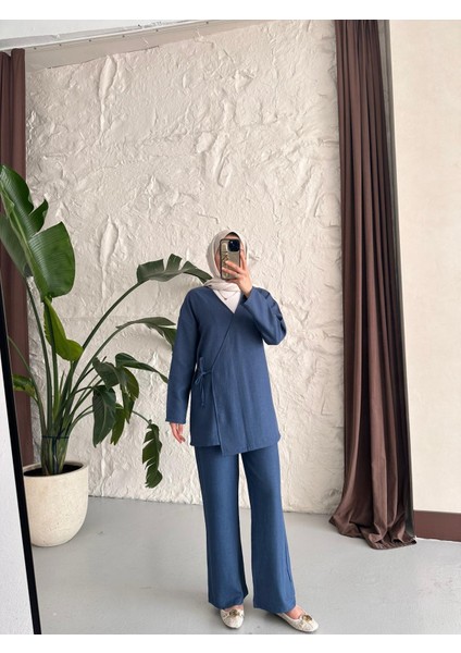 Kadın Giyim Yandan Bağlamalı Keten Takım fiyatları