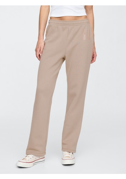 Kadın Bej Gap Logo Bootcut Pull-On Fleece Eşofman Altı fırsatları