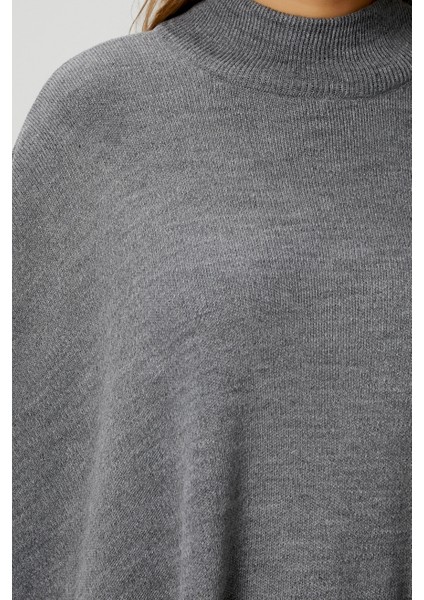 Kadın Zenta Oversize Yan Yırtmaçlı Antrasit Triko Kazak fırsatları