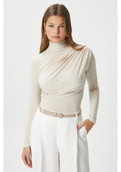 Kadın Moon Büzgülü Açık Bej Sandy Bluz fiyatları