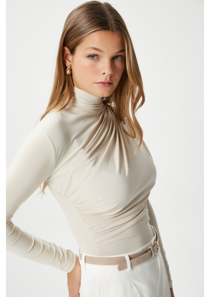 Kadın Moon Büzgülü Açık Bej Sandy Bluz